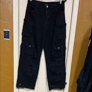 Daisy Women’s Black Cargo Pants